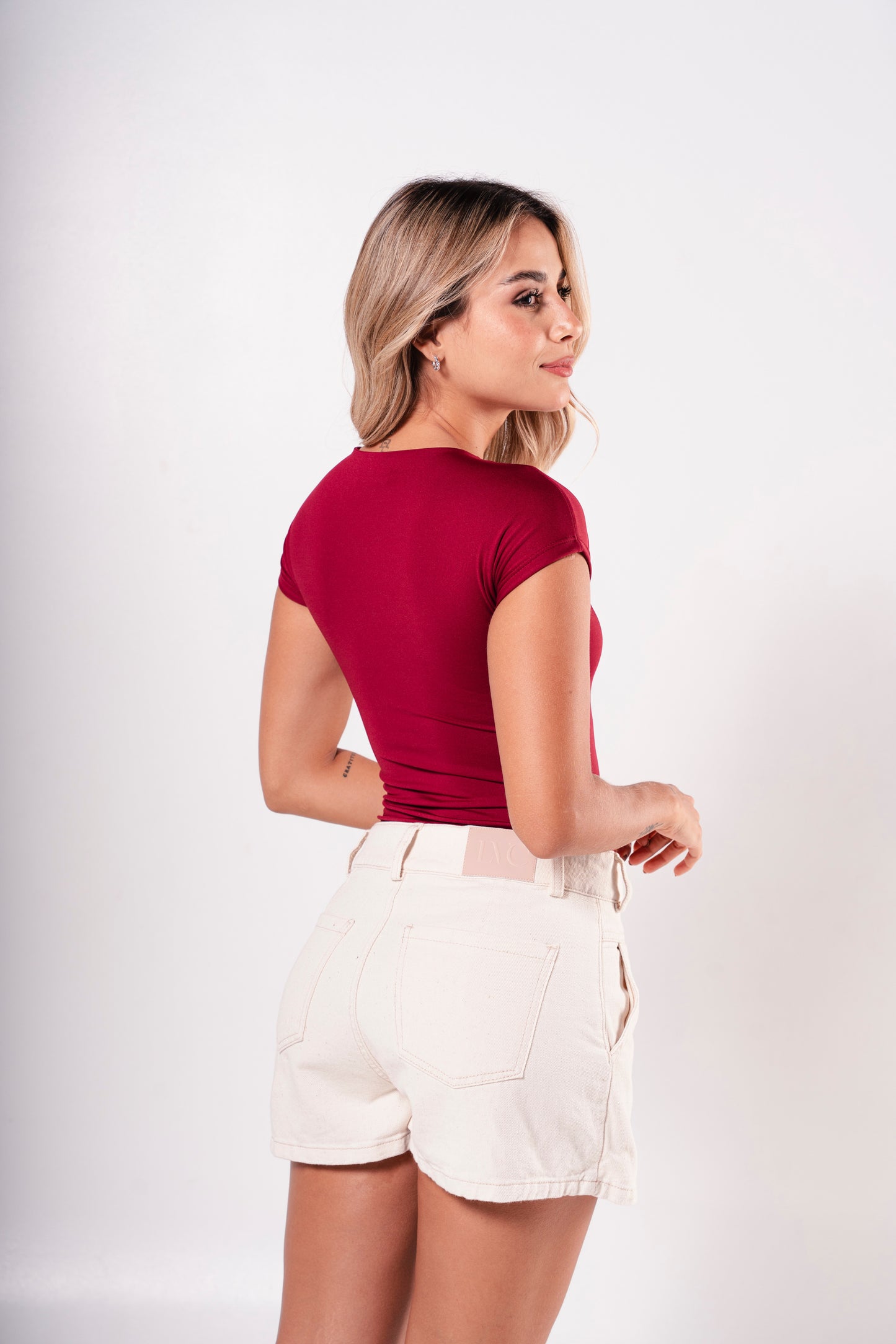 BODY JULIA