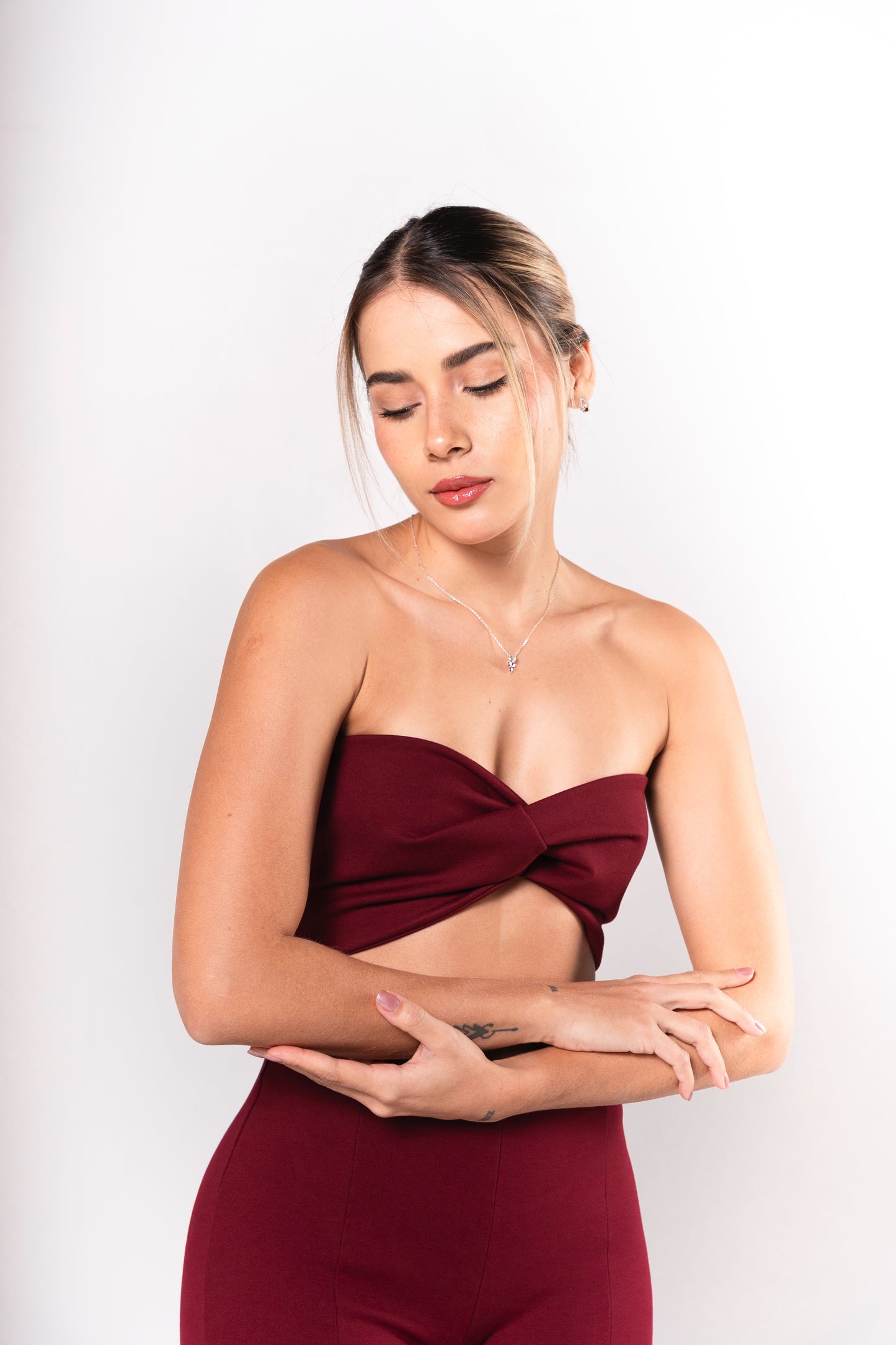 CROP TOP MARSELLESA